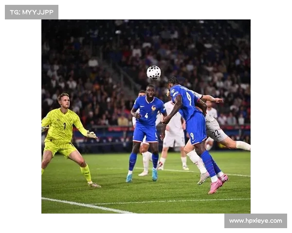 法国对阵葡萄牙首发揭晓：卡马维宁与阿梅尼出战，姆巴佩领衔锋线