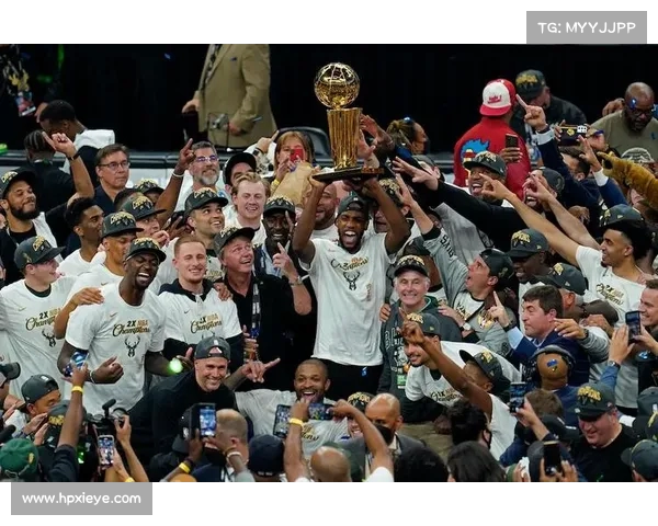 雄鹿队三连胜,进入季后赛争夺战 雄鹿队三连胜,进入季后赛争夺战